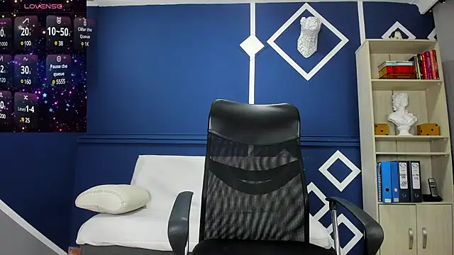 charolbruce 1 online show from 03/07/25, 12:12