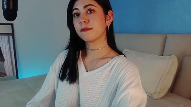 Snapshot of Zoe_Benson chatting on 03/06/25, 12:41 Zoe Benson online show from 03/06/25, 12:41