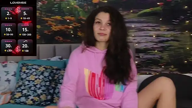 MadameDeFeu online show from 12/23/24, 09:49