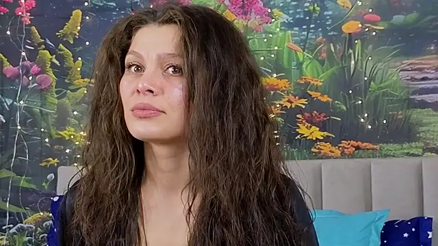 MadameDeFeu online show from 02/11/25, 09:09