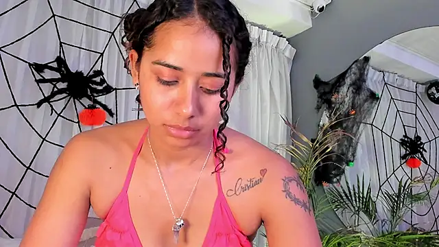 Snapshot of Ammy_nova chatting on 11/02/25, 08:17 Ammy nova online show from 11/02/25, 08:17