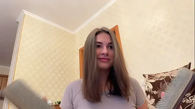 Snapshot of AmiCumOn chatting on 01/22/25, 09:57 AmiCumOn online show from 01/22/25, 09:57