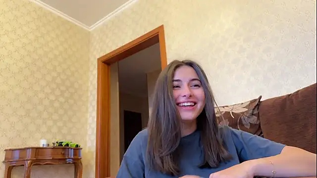 Snapshot of AmiCumOn chatting on 01/23/25, 09:18 AmiCumOn online show from 01/23/25, 09:18