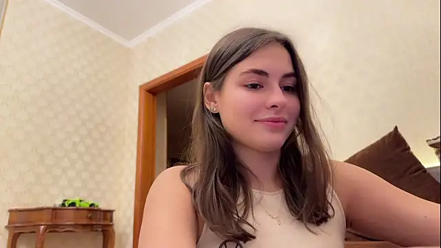 Snapshot of AmiCumOn chatting on 02/13/25, 02:09 AmiCumOn online show from 02/13/25, 02:09