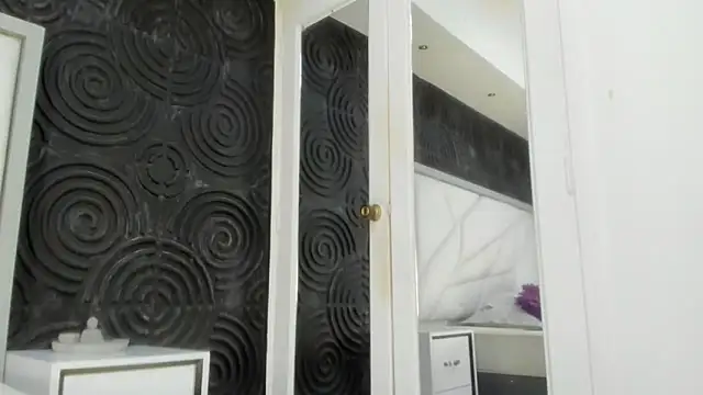 AbigailWilliams  online show from 10/29/25, 11:12