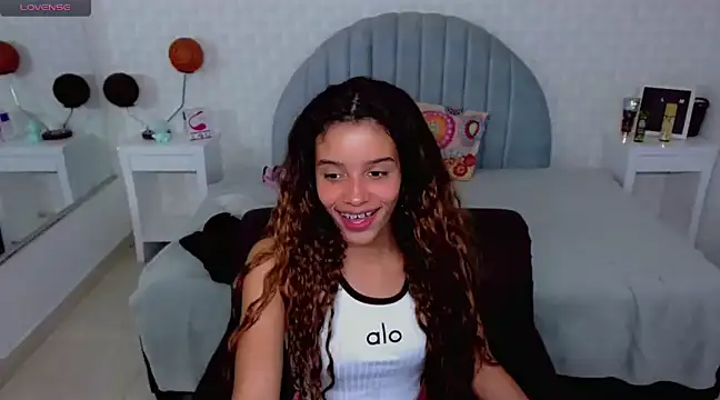 charlotte 0309 online show from 01/08/25, 12:06