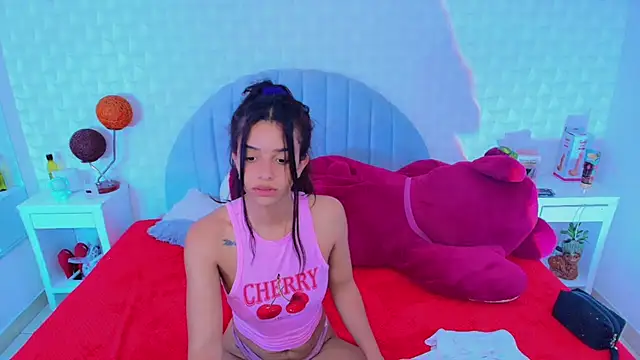 charlotte 0309 online show from 11/04/25, 07:35