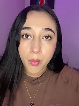 Snapshot of cata_megan chatting on 12/30/24, 12:00 cata megan online show from 12/30/24, 12:00