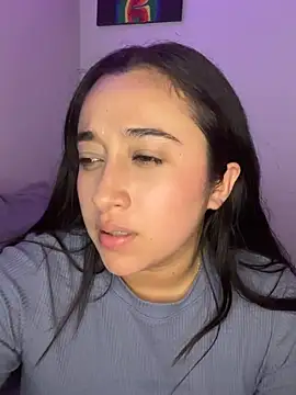 Snapshot of cata_megan chatting on 01/01/25, 07:32 cata megan online show from 01/01/25, 07:32