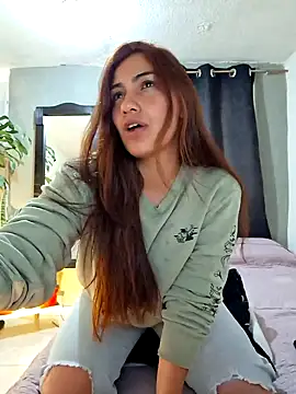 emmily d online show from 12/31/24, 11:49