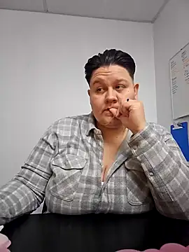 DevilDahm online show from 12/31/24, 05:18