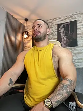 Snapshot of jaxon_colton chatting on 04/29/26, 06:03 jaxon colton online show from 04/29/26, 06:03