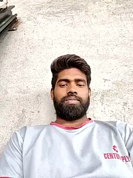 INDIANBOY7439 online show from 04/03/26, 08:12