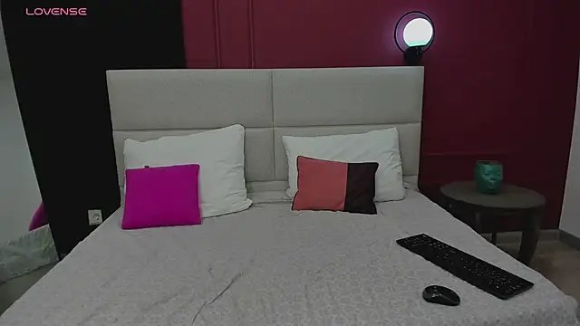 Snapshot of MonikaCharming chatting on 02/21/25, 01:22 MonikaCharming online show from 02/21/25, 01:22