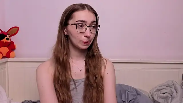 PollyBeev online show from 05/30/26, 08:11
