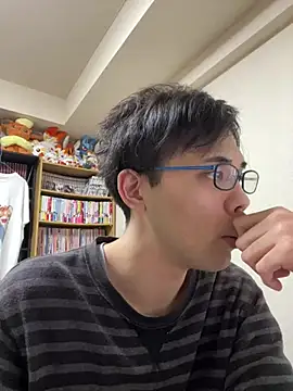 Snapshot of ryusei18570 chatting on 12/08/24, 01:36 ryusei18570 online show from 12/08/24, 01:36