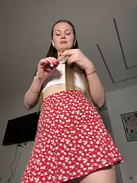 NickiLike online show from 04/12/26, 05:29