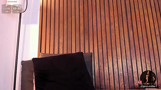 Jennmiiller  online show from 03/12/25, 03:07