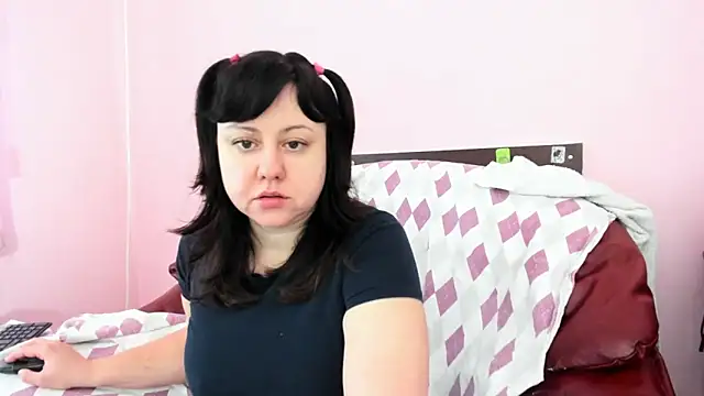 HotSweetAngel online show from 12/20/25, 07:04