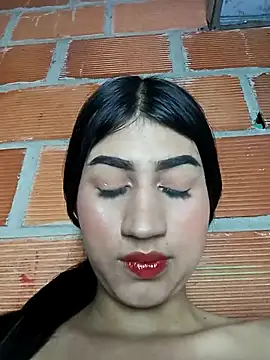 Snapshot of Julix_A chatting on 02/16/25, 06:43 Julix A online show from 02/16/25, 06:43