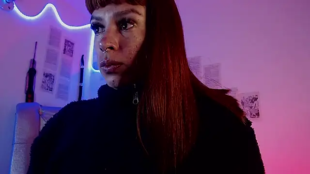 Snapshot of IvanaFetish chatting on 10/21/25, 09:15 IvanaFetish online show from 10/21/25, 09:15