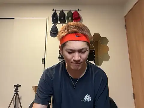 kensnb online show from 09/26/25, 01:04