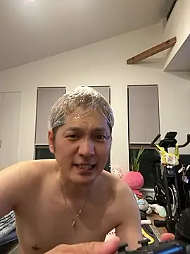 Snapshot of kensnb chatting on 06/26/26, 10:52 kensnb online show from 06/26/26, 10:52