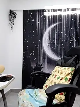 Hikaryfire online show from 10/11/25, 01:53