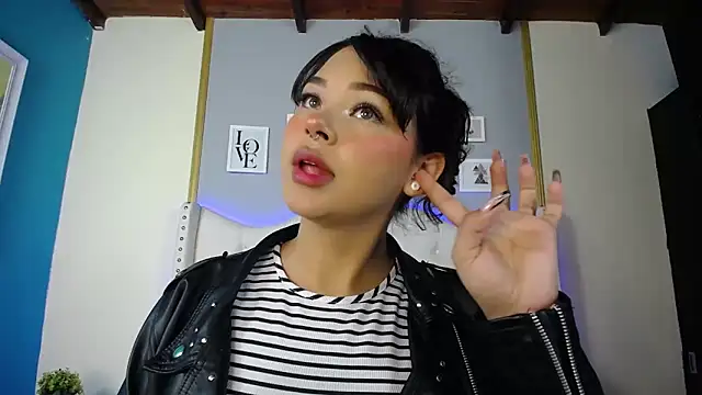 Snapshot of dante_ferraraa chatting on 02/05/25, 12:42 dante ferraraa online show from 02/05/25, 12:42