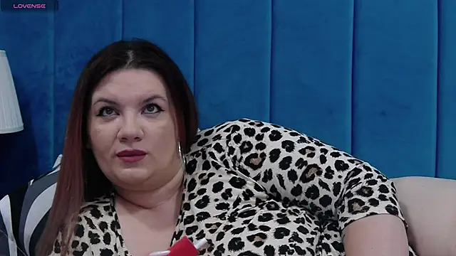 Snapshot of MelanieBrownn chatting on 12/22/24, 03:33 MelanieBrownn online show from 12/22/24, 03:33