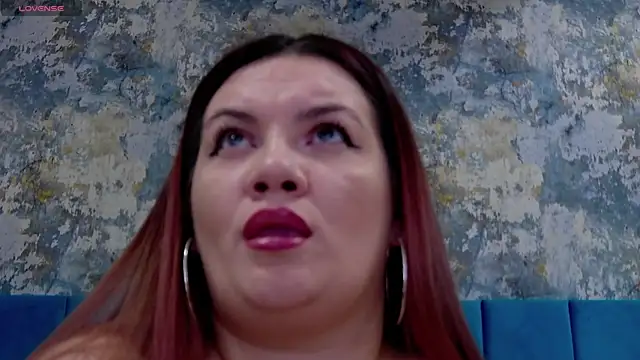 Snapshot of MelanieBrownn chatting on 12/27/24, 04:36 MelanieBrownn online show from 12/27/24, 04:36