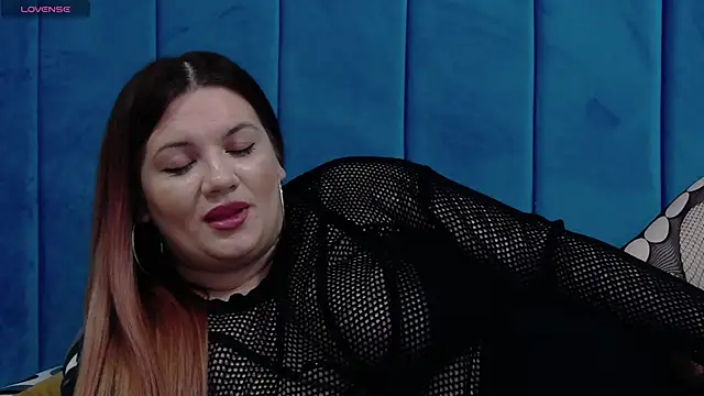 Snapshot of MelanieBrownn chatting on 12/30/24, 04:20 MelanieBrownn online show from 12/30/24, 04:20