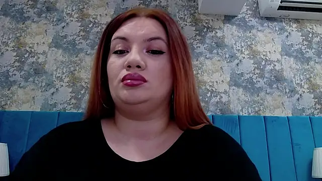 Snapshot of MelanieBrownn chatting on 01/05/25, 01:03 MelanieBrownn online show from 01/05/25, 01:03