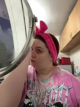 Snapshot of MelanieBrownn chatting on 02/27/25, 04:21 MelanieBrownn online show from 02/27/25, 04:21