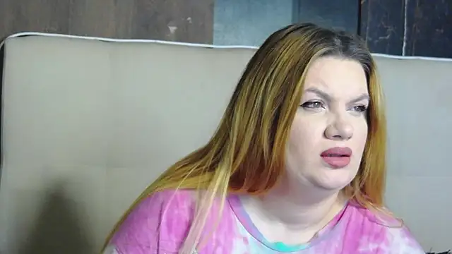 Snapshot of MelanieBrownn chatting on 01/10/26, 06:04 MelanieBrownn online show from 01/10/26, 06:04