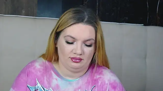 Snapshot of MelanieBrownn chatting on 01/19/26, 06:50 MelanieBrownn online show from 01/19/26, 06:50