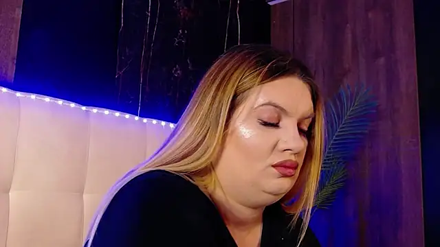 Snapshot of MelanieBrownn chatting on 02/20/26, 06:37 MelanieBrownn online show from 02/20/26, 06:37