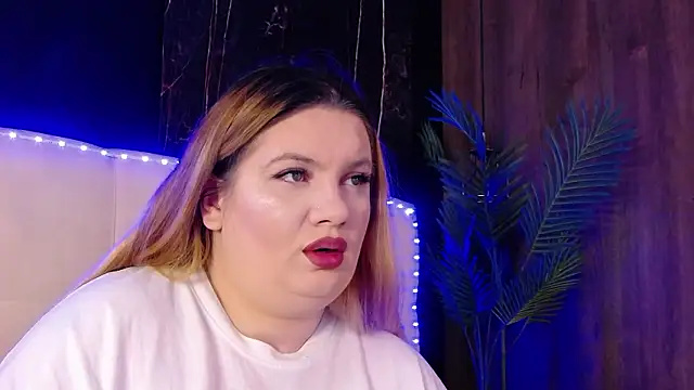 Snapshot of MelanieBrownn chatting on 02/25/26, 06:12 MelanieBrownn online show from 02/25/26, 06:12