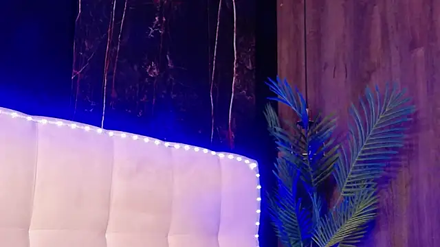 Snapshot of MelanieBrownn chatting on 02/28/26, 06:25 MelanieBrownn online show from 02/28/26, 06:25