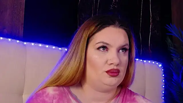 Snapshot of MelanieBrownn chatting on 03/03/26, 05:46 MelanieBrownn online show from 03/03/26, 05:46