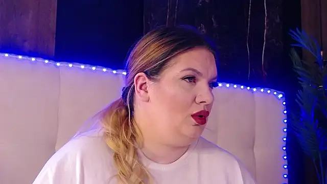 MelanieBrownn online show from 03/08/26, 06:28