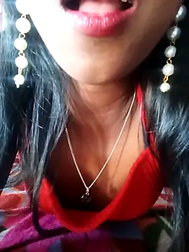 Snapshot of Sabjivali chatting on 03/06/25, 10:52 Sabjivali online show from 03/06/25, 10:52