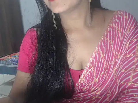 Snapshot of Indianstreamm chatting on 12/02/24, 08:00 Indianstreamm online show from 12/02/24, 08:00