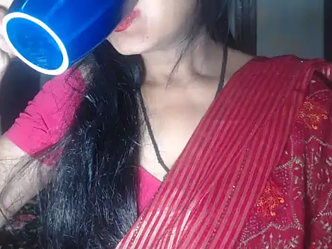 Snapshot of Indianstreamm chatting on 02/25/25, 05:25 Indianstreamm online show from 02/25/25, 05:25