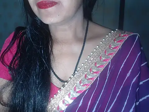 Snapshot of Indianstreamm chatting on 02/27/25, 10:15 Indianstreamm online show from 02/27/25, 10:15