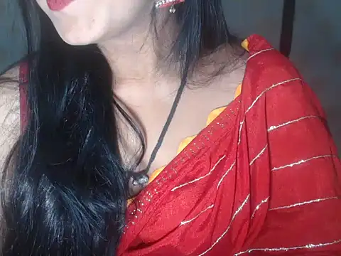 Snapshot of Indianstreamm chatting on 03/04/25, 04:52 Indianstreamm online show from 03/04/25, 04:52