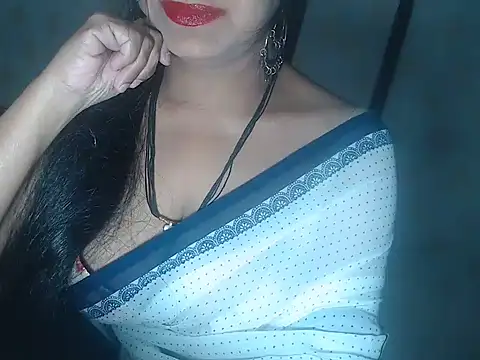 Snapshot of Indianstreamm chatting on 03/17/25, 04:33 Indianstreamm online show from 03/17/25, 04:33