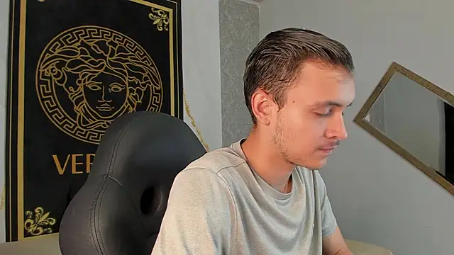 Desmon Clark online show from 01/12/25, 12:39