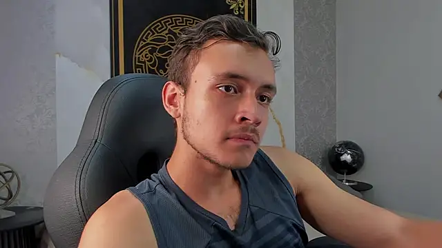 Desmon Clark online show from 01/25/25, 03:19