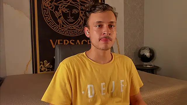 Desmon Clark online show from 09/14/25, 12:43